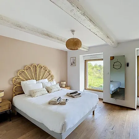 Prázdninový dům Maisons De Familles Quiet Family-friendly Vacation With A *